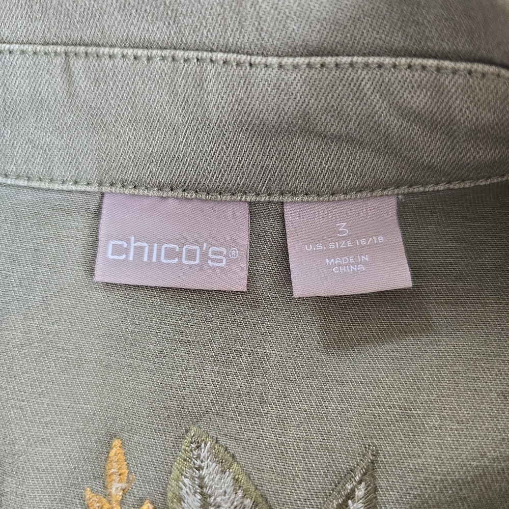 Chico's Sage Green Embroidered Jacket Floral Boho Utility Trucker Frayed Hem XL - Picture 13 of 16
